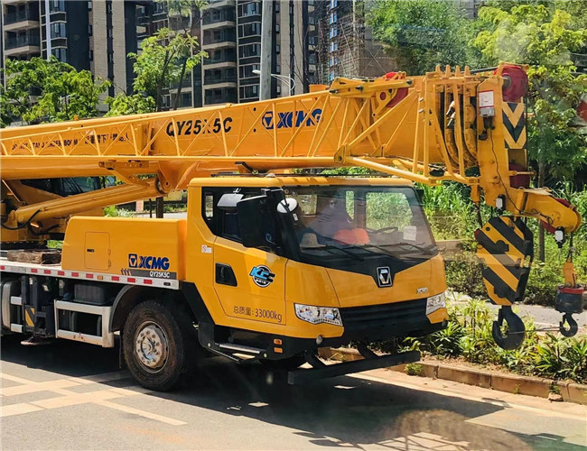 常熟市大件设备吊装租赁吊车